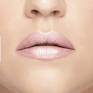 Too Faced Matte-Tallic Liquid lipstick